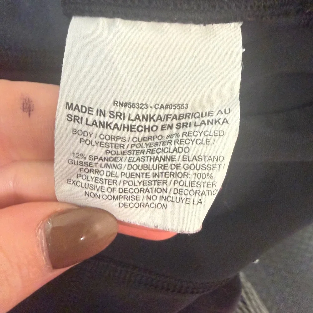 Nike Legend Pants Women Medium Black Excellent Dri-FIT Cropped Straight Leg